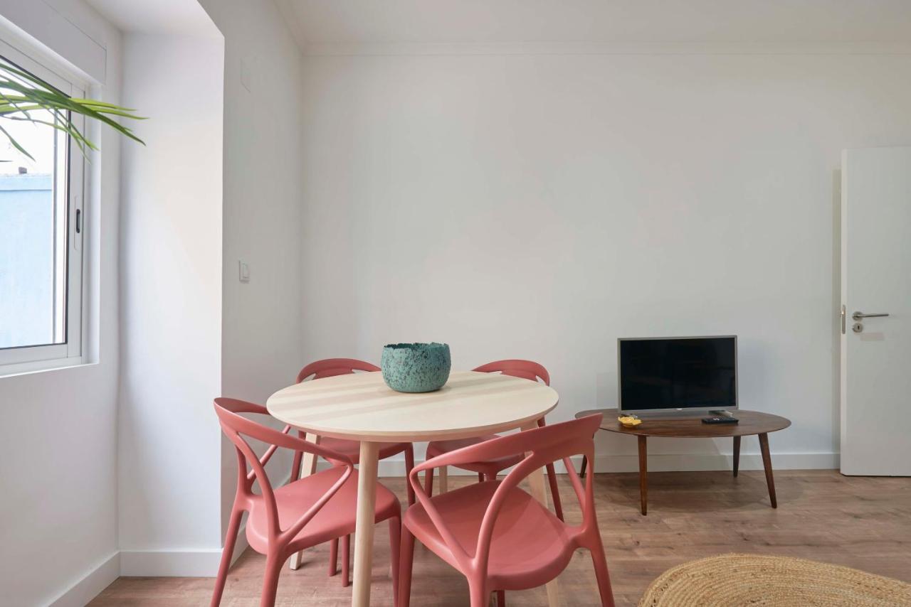 Spacious & Light-Filled 4Br Apartment By Timecoler 아마도라 외부 사진