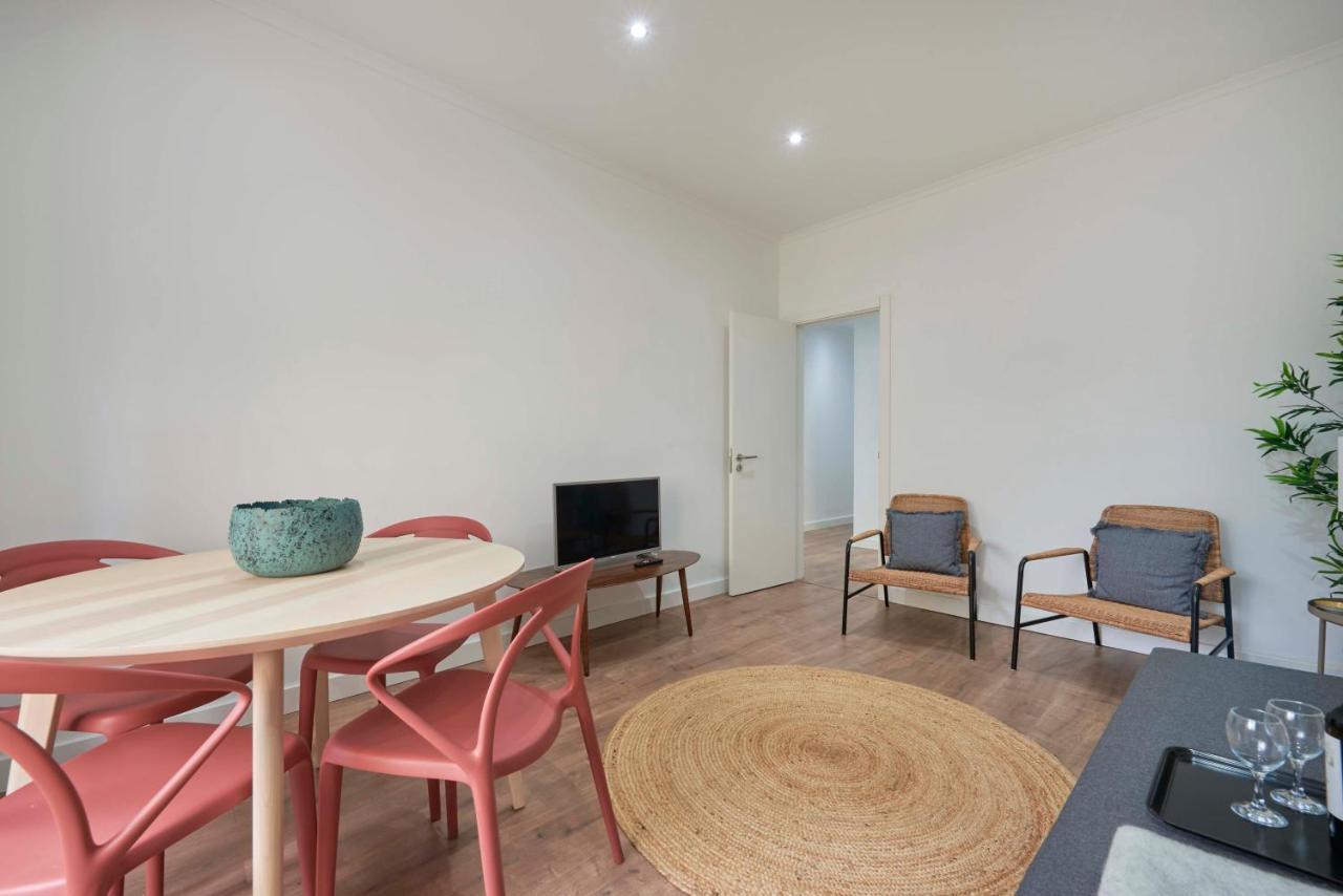 Spacious & Light-Filled 4Br Apartment By Timecoler 아마도라 외부 사진