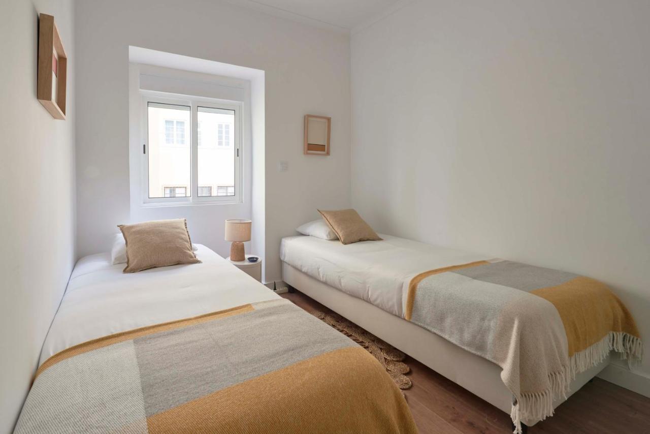 Spacious & Light-Filled 4Br Apartment By Timecoler 아마도라 외부 사진